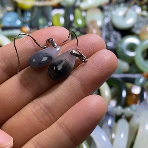 岫玉耳环未镶嵌一对