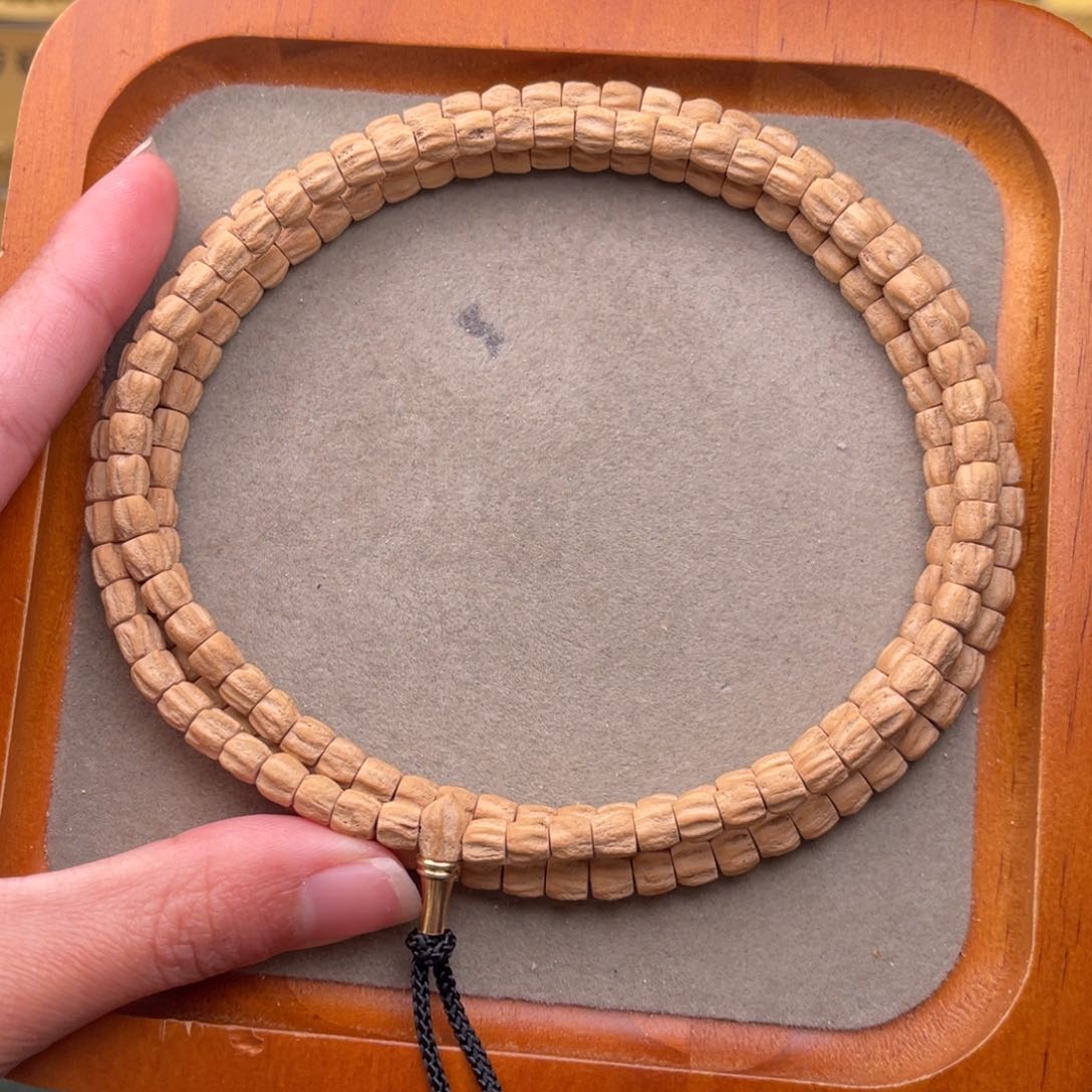 柏香籽/百香籽手串尺寸5.5*5.1直筒顺