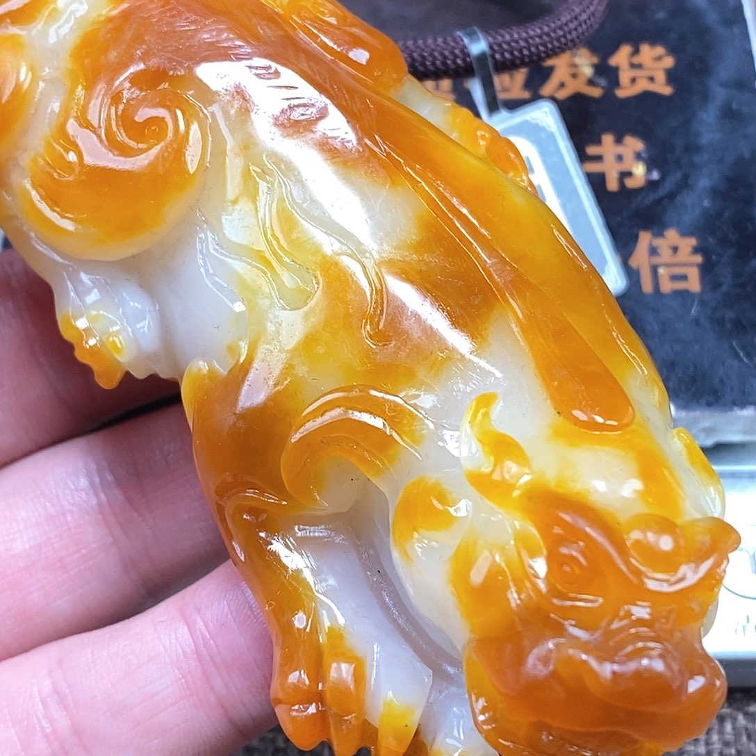 和田玉挂件未镶嵌