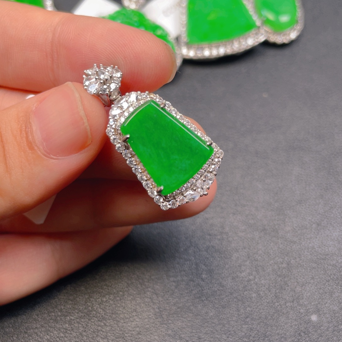 吊坠(不含链)银S925镶嵌翡翠