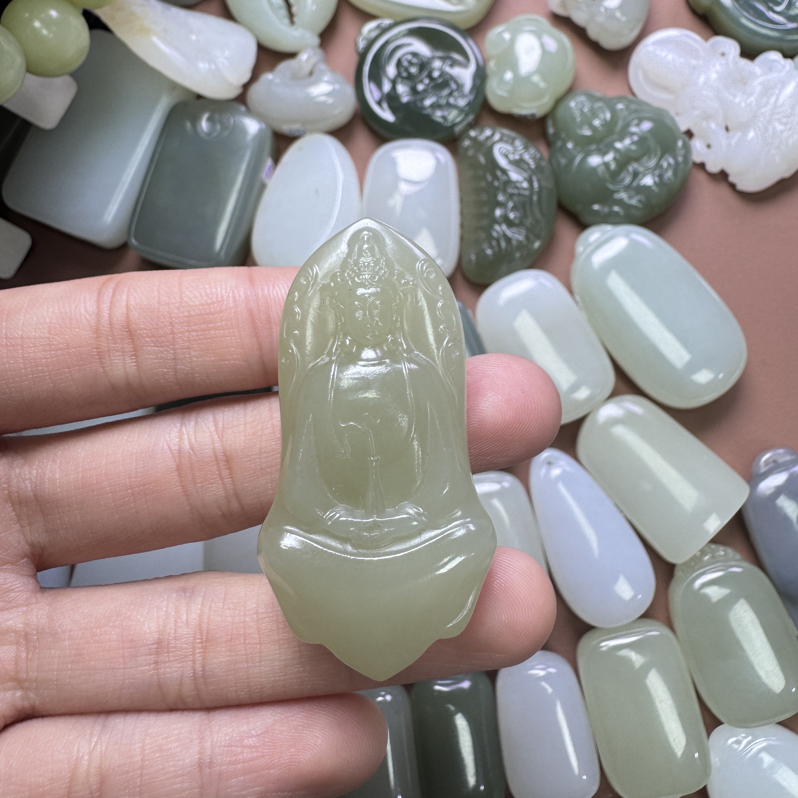 和田玉晴水度母观音