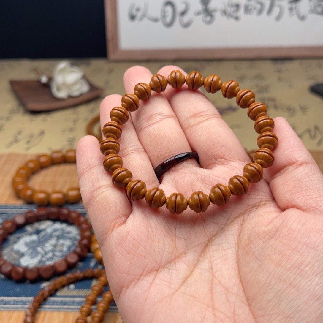 紫金鼠手串小***?纯肉金饭碗8