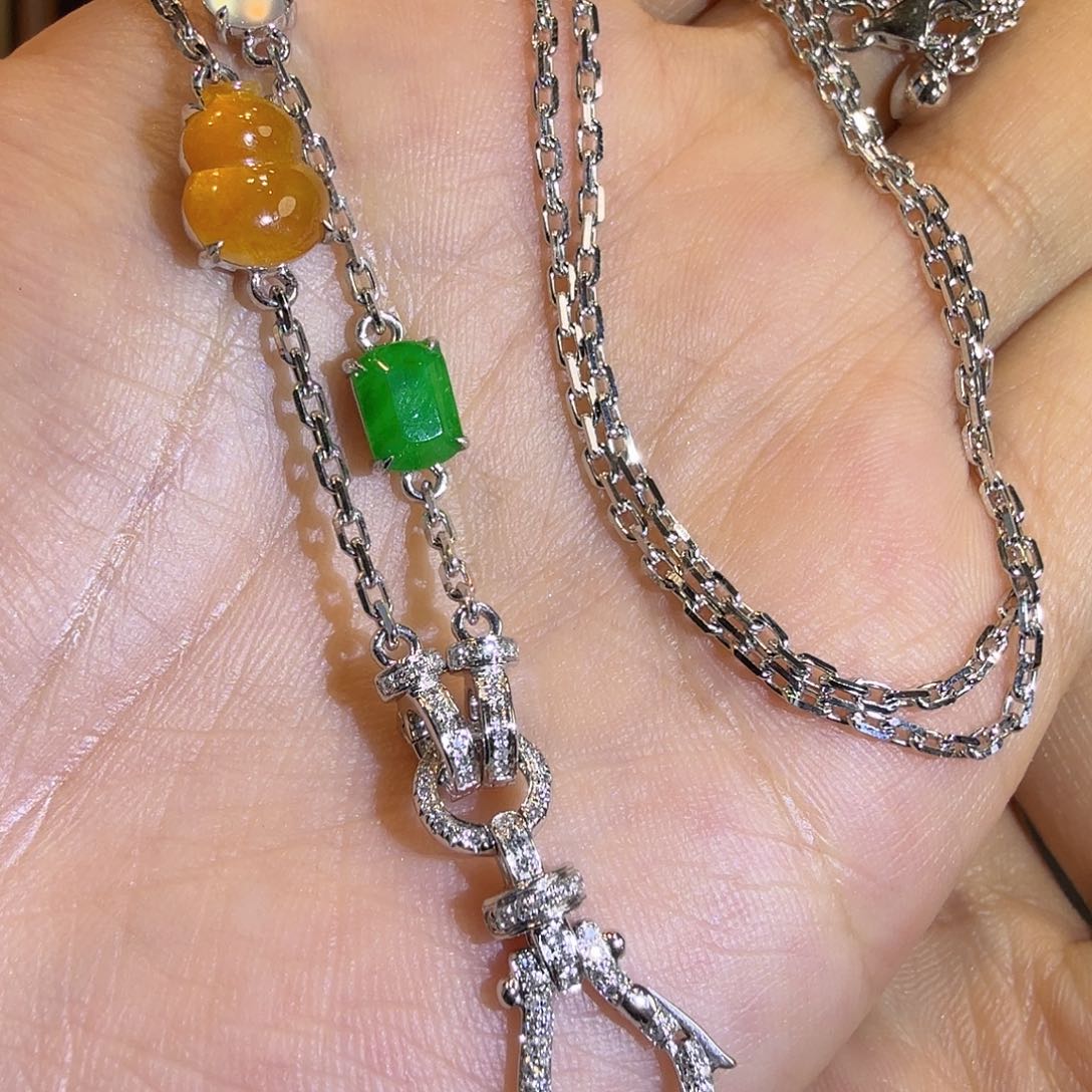 翡翠颈饰18K金镶嵌精工重金翡翠万能链