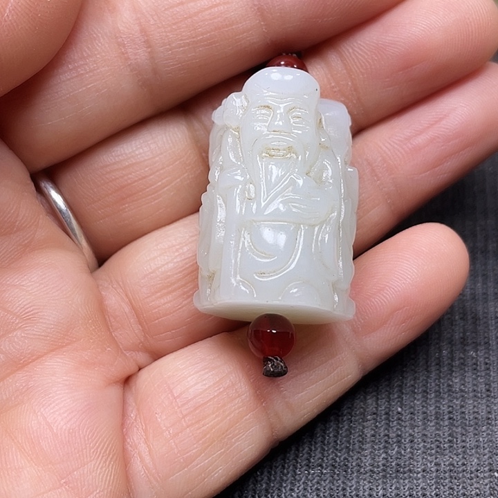 常***梅和田玉未镶嵌挂件