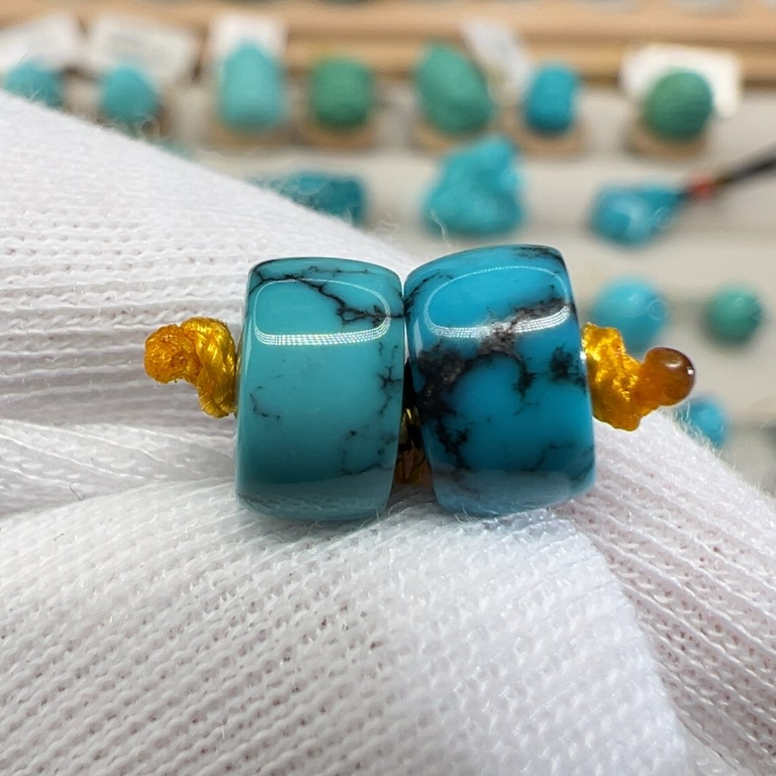 绿松石配饰未镶嵌