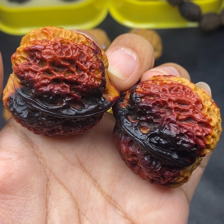 文玩核桃吊坠39尺领头羊金蟾