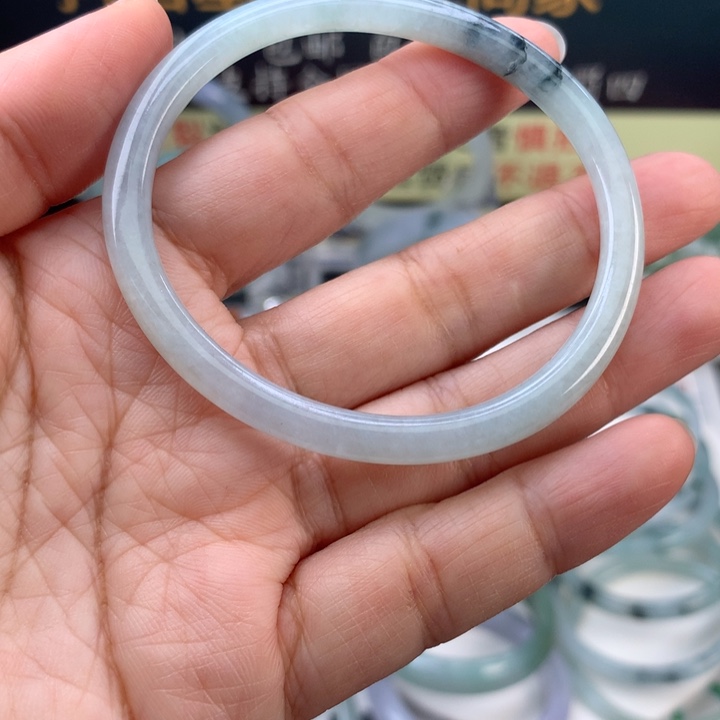 【闪购商品】未镶嵌定制翡翠56贵妃