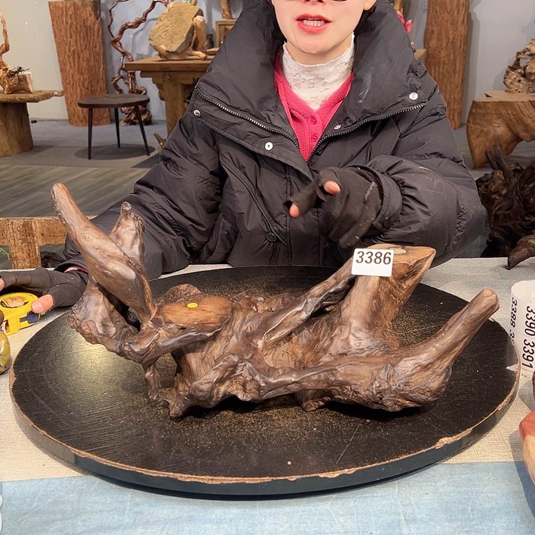 木镇**?3386 hvhvhvgvhbjj