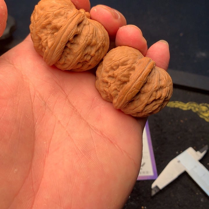 文玩核桃把件10号42元宝