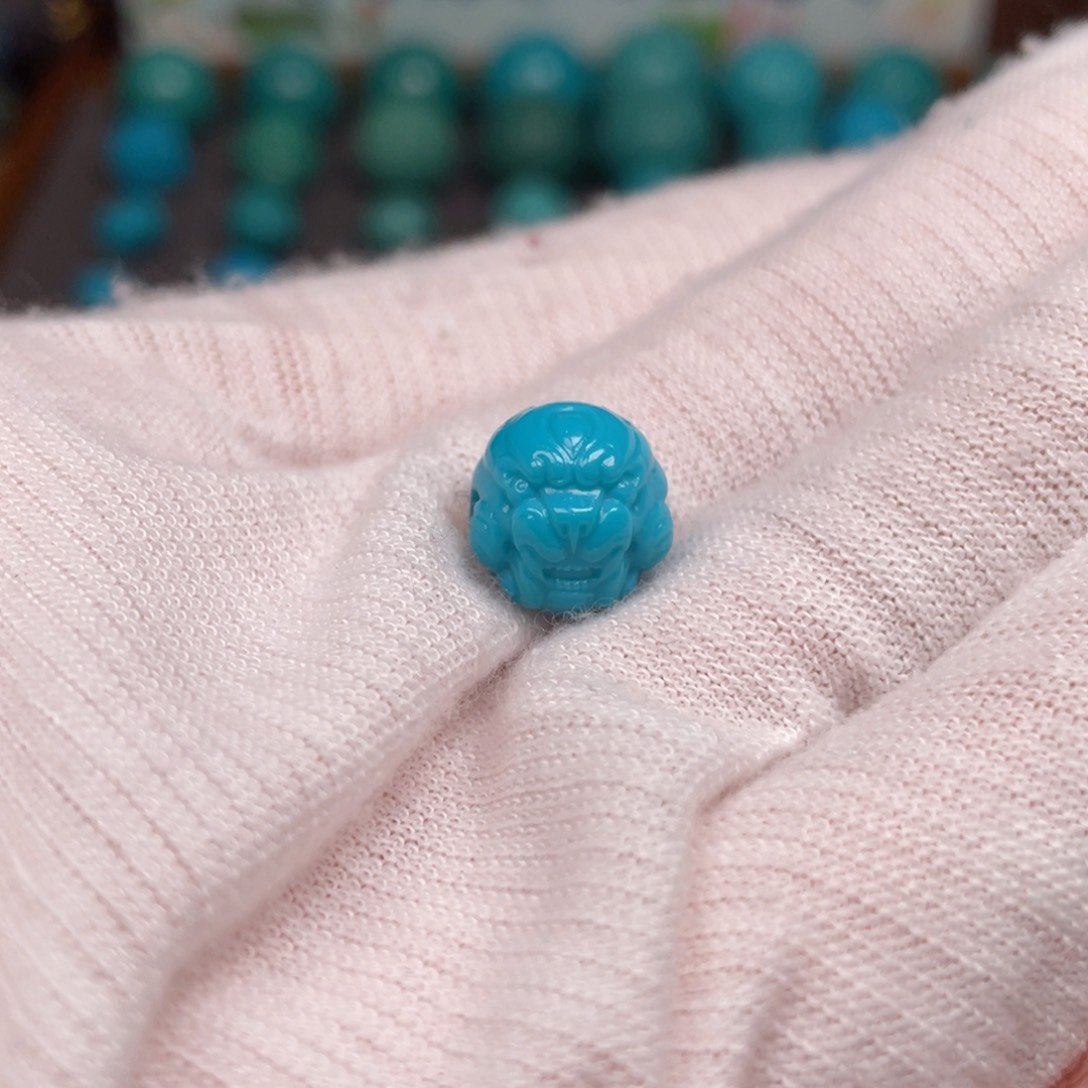 绿松石配饰未镶嵌