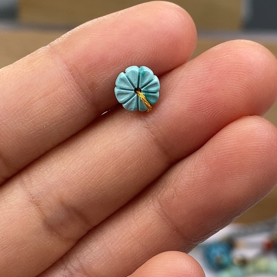 绿松石未镶嵌珠宝奇石