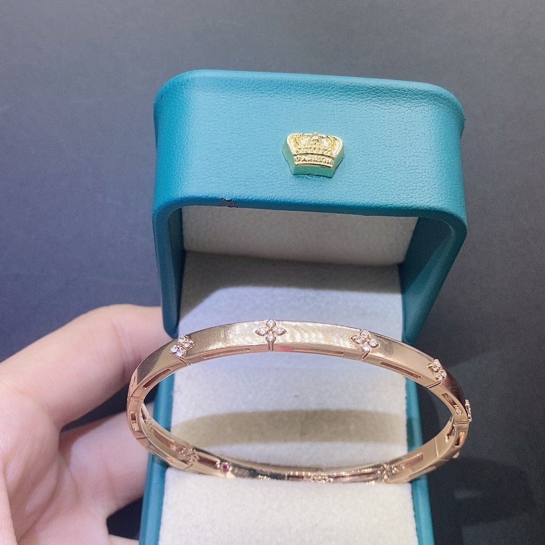 钻石手镯18K金镶嵌四叶草半钻手镯k玫17