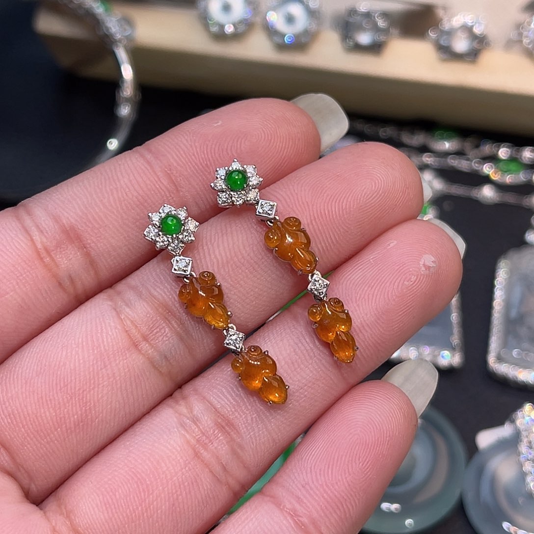 翡翠18K金镶嵌耳饰金鱼