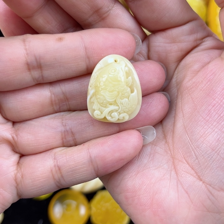 琥珀珠宝奇石未镶嵌琥珀，