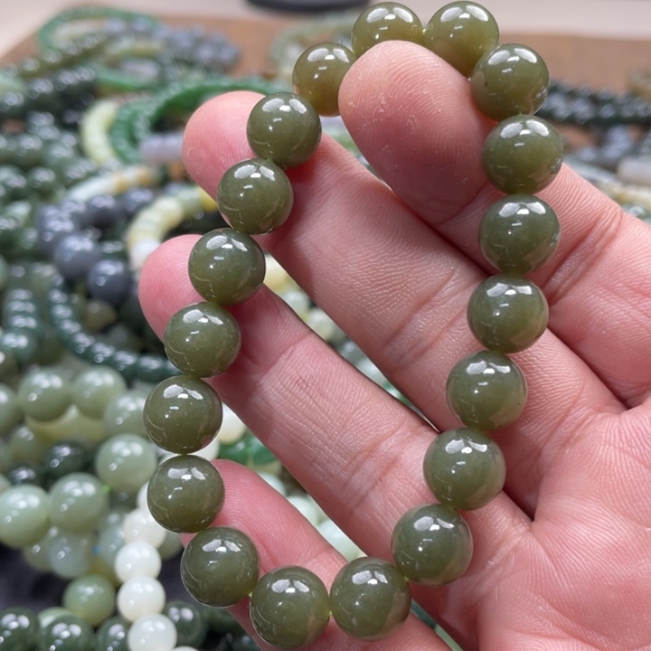 和田玉手链未镶嵌