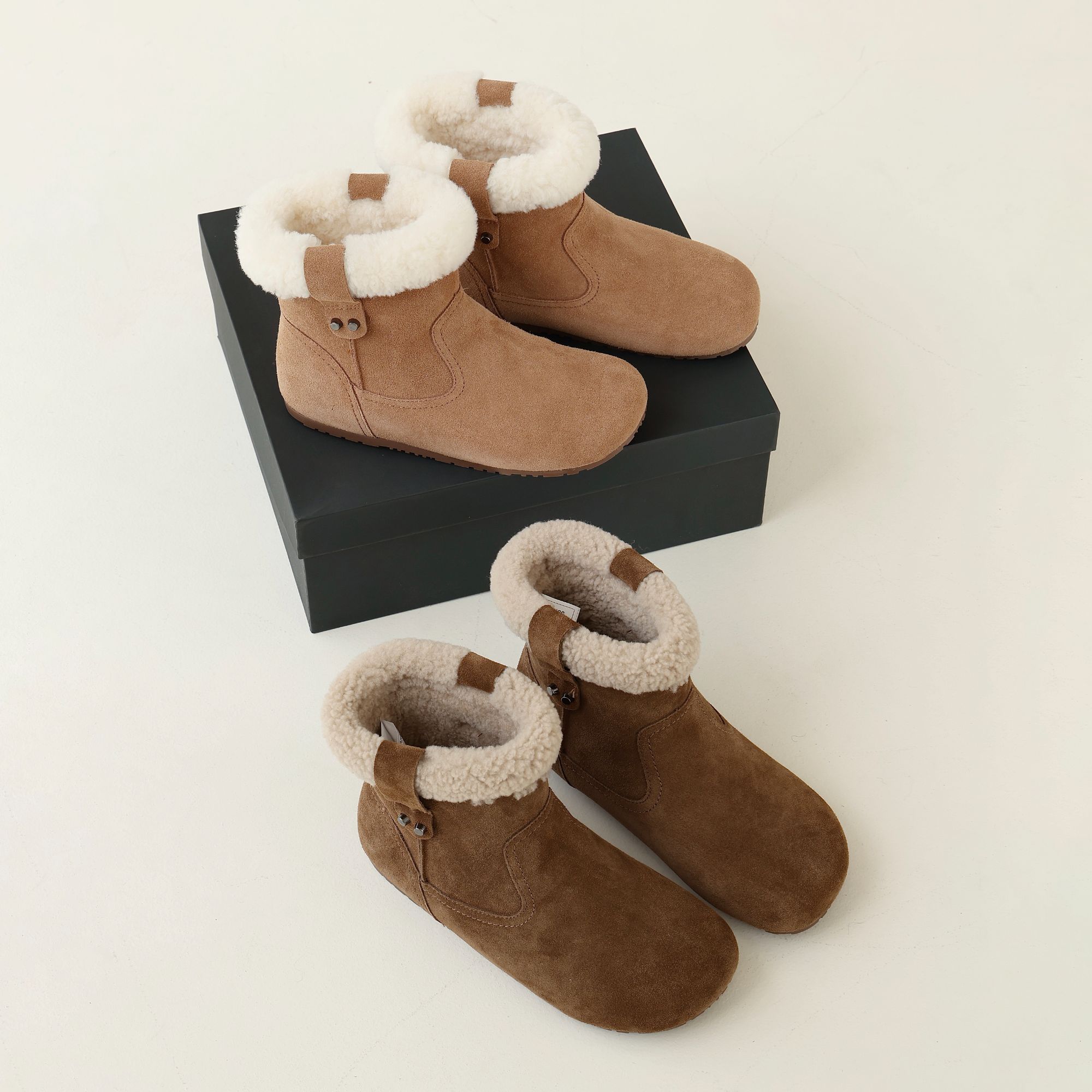 羊皮毛一体翻边雪地靴女冬季加绒保暖短靴百搭棉鞋