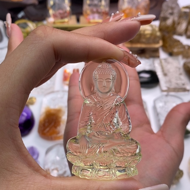 水晶颈饰未镶嵌李*