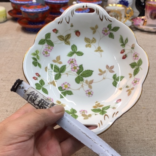 金瓷阁家的美丽瓷器