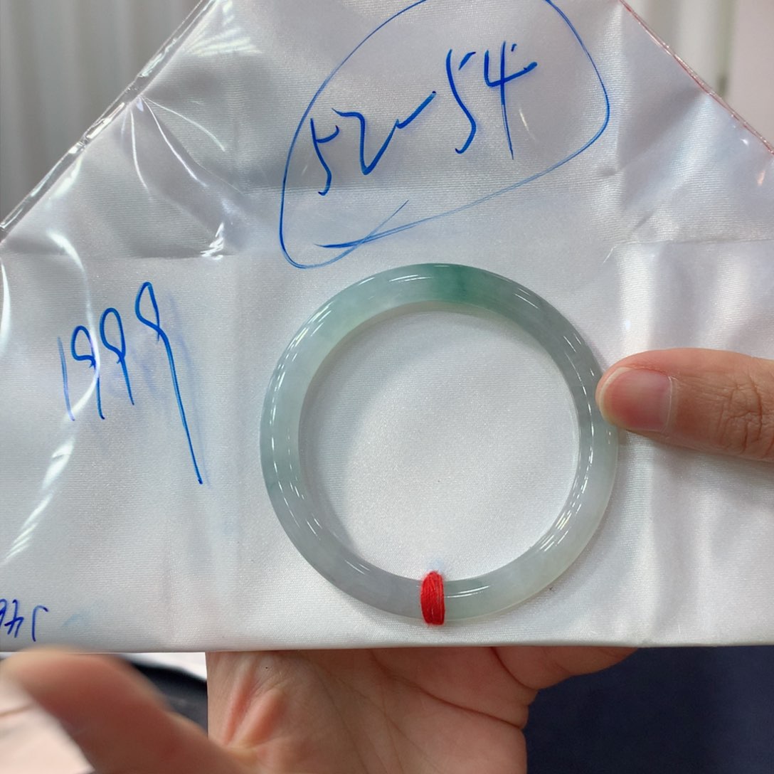 翡翠手镯未镶嵌买断