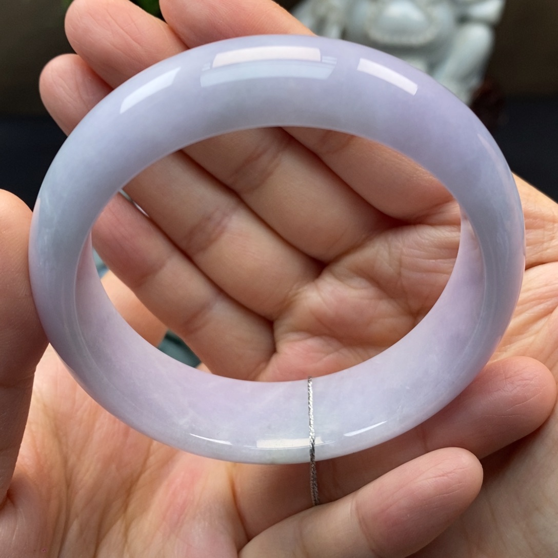 翡翠手镯未镶嵌天然