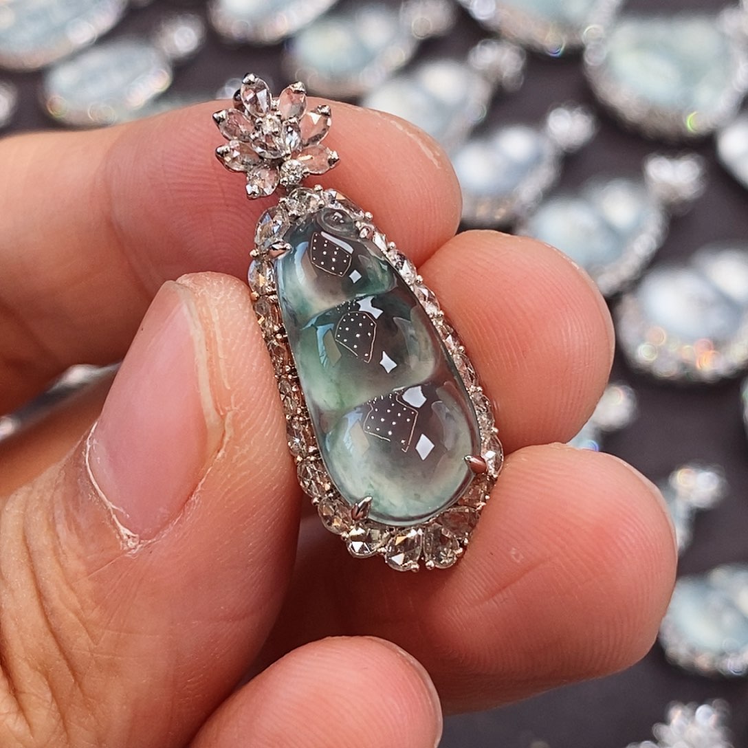 翡翠颈饰18K金镶嵌啊啊啊啊啊