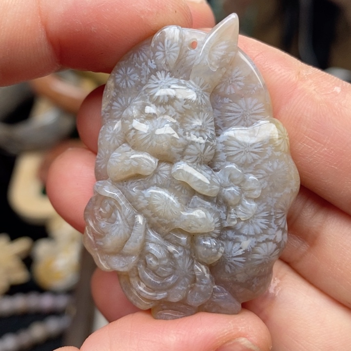 硅化珊瑚（珊瑚玉）手镯未镶嵌