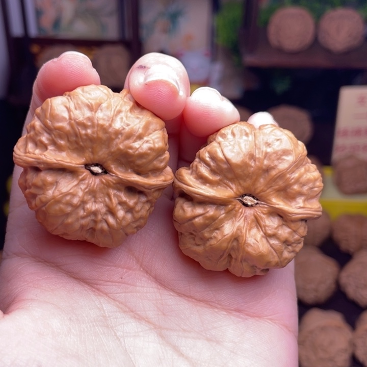 把件桃核闪购4蛙蛙