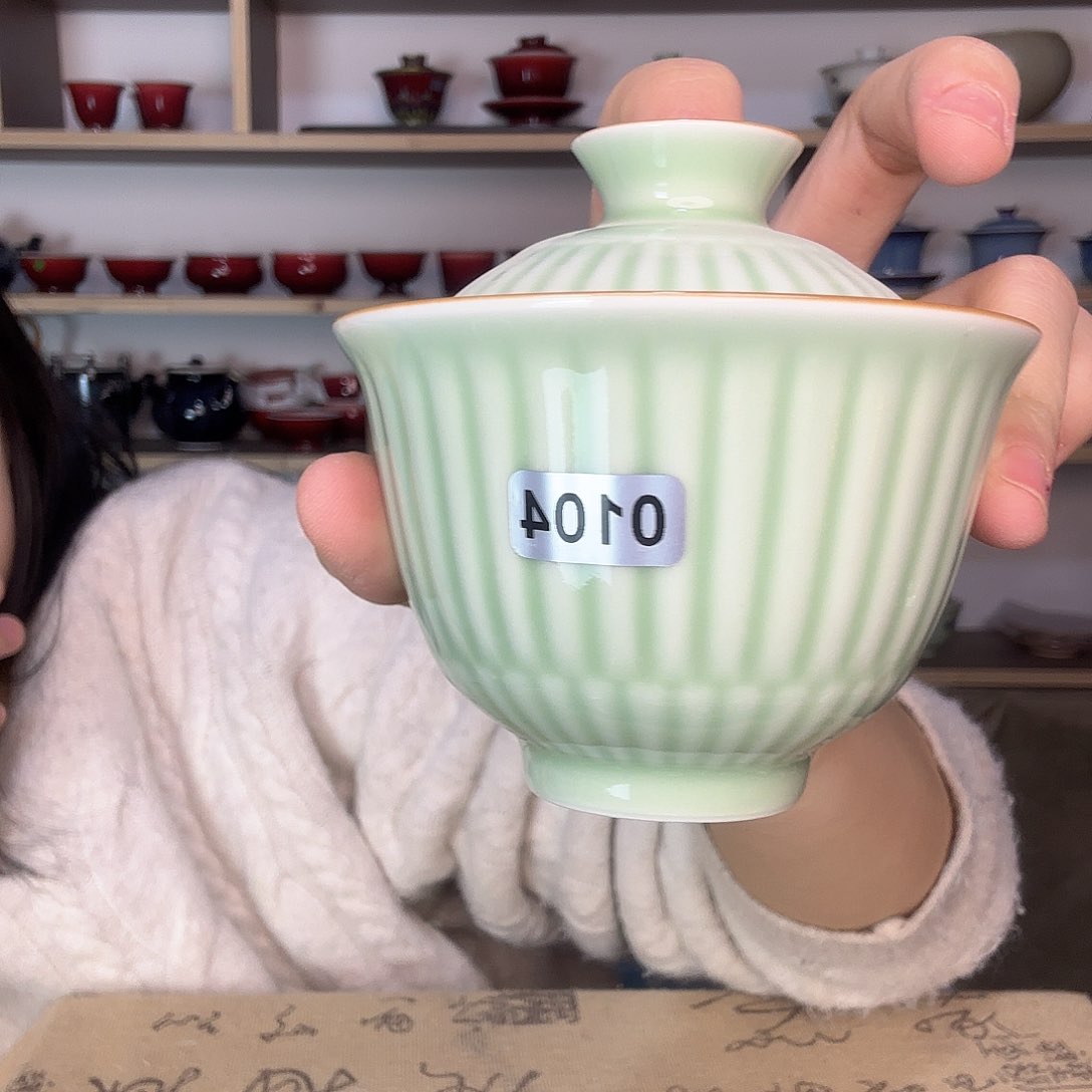 碗景德镇郎红陶瓷