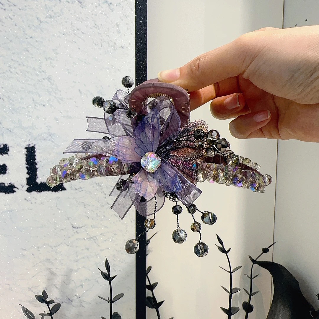 A8628编号紫莹轻奢发饰《》