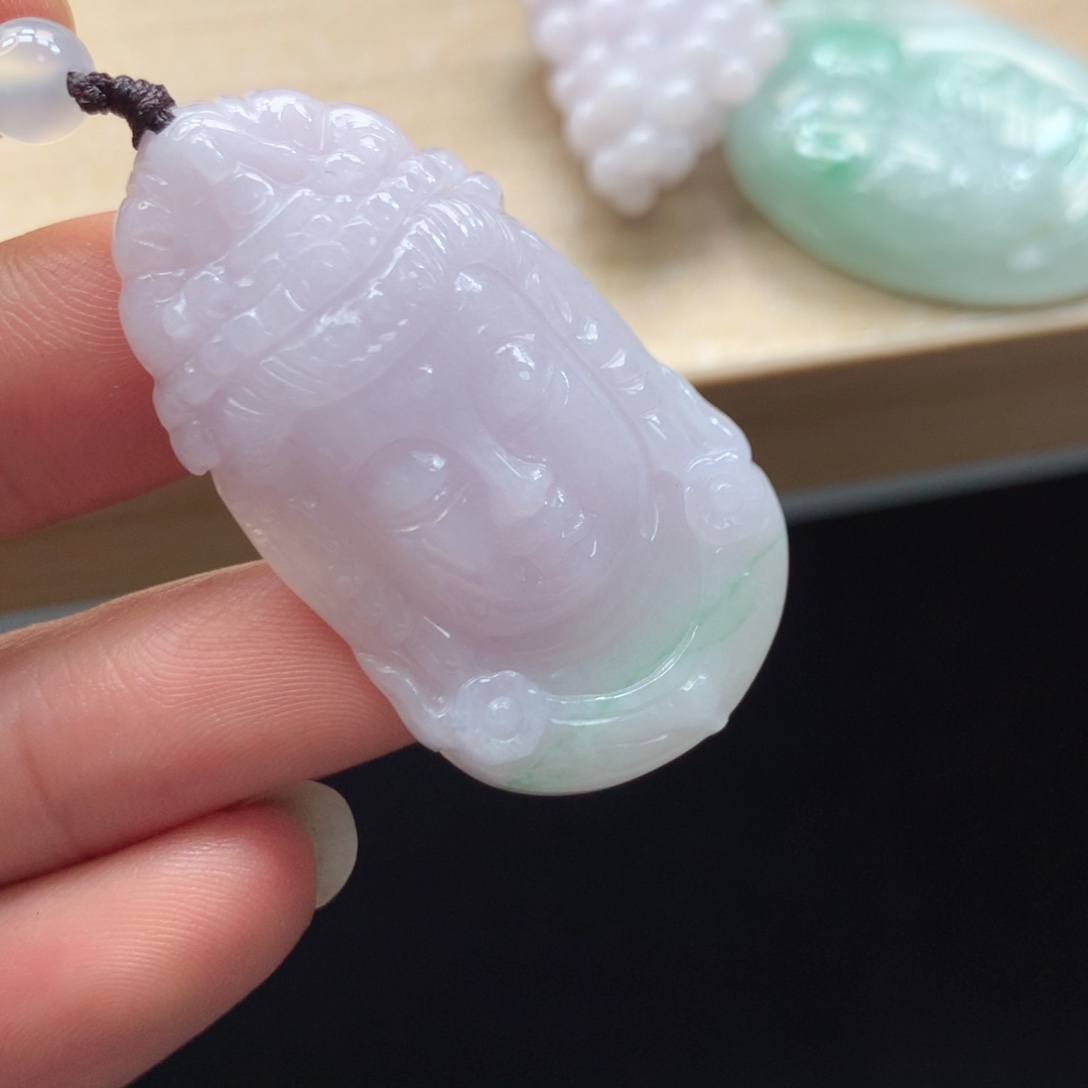 颈饰未镶嵌翡翠吊坠