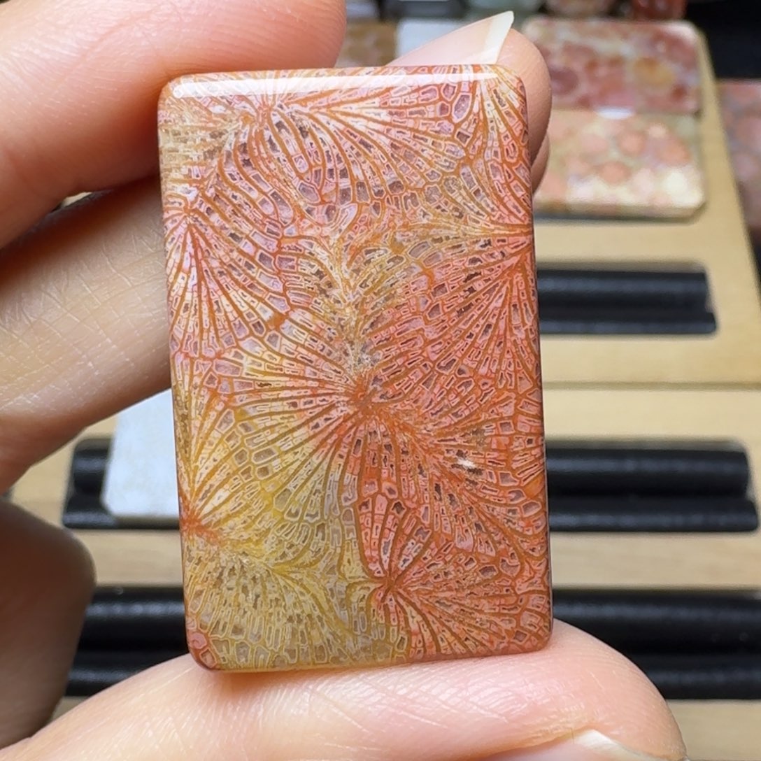 硅化玉凤舞九天未镶嵌