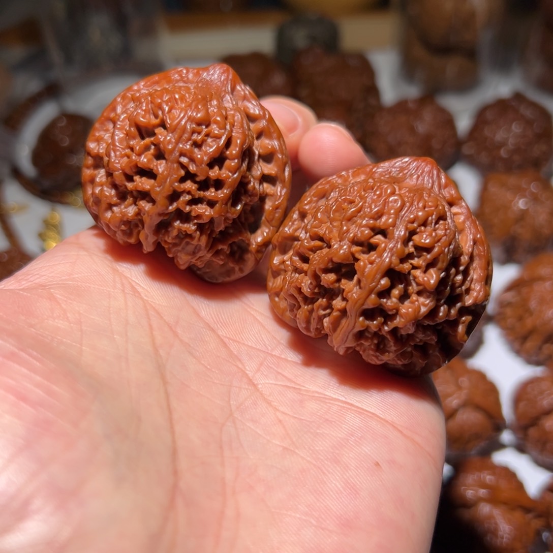 文玩核桃把件43满天星