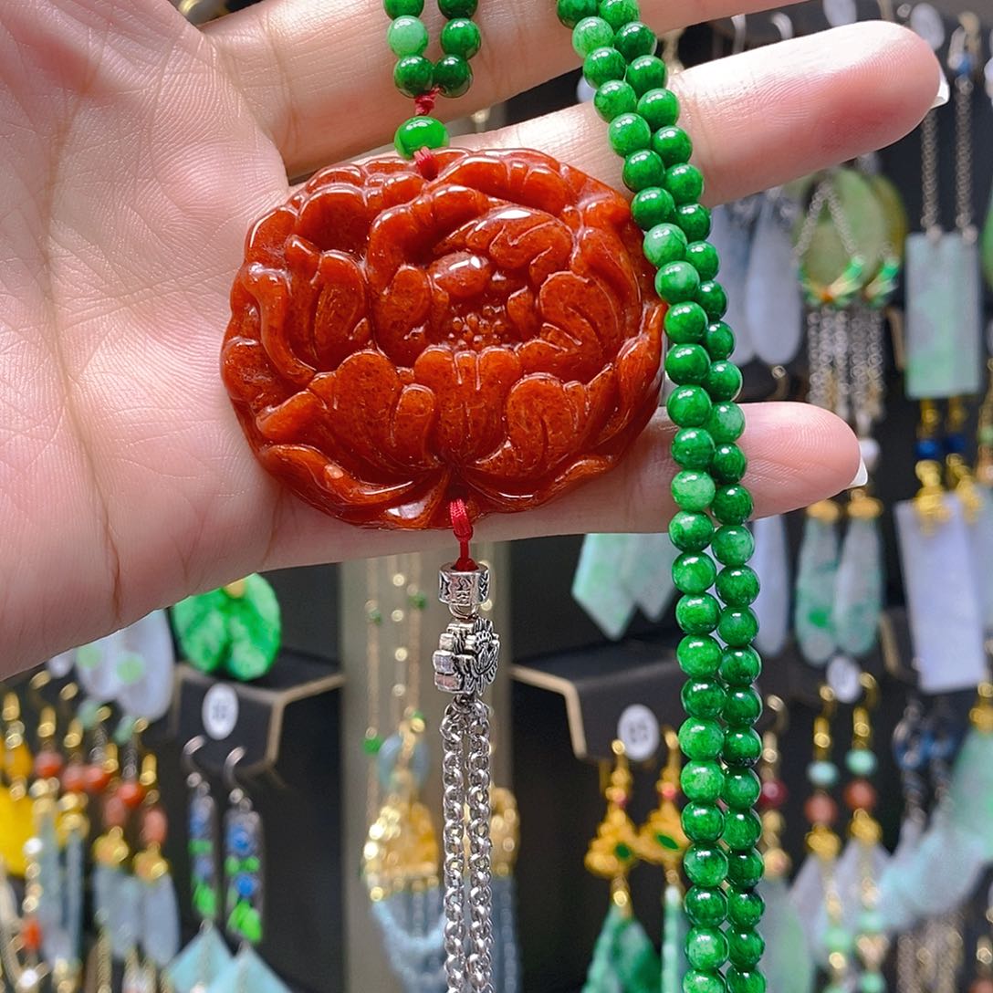 未镶嵌翡翠耳饰翡翠