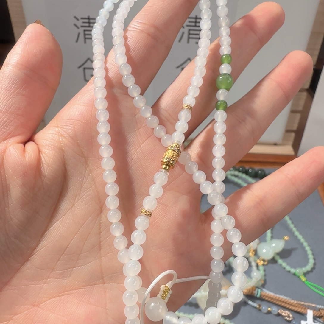 云***Z和田玉未镶嵌颈饰