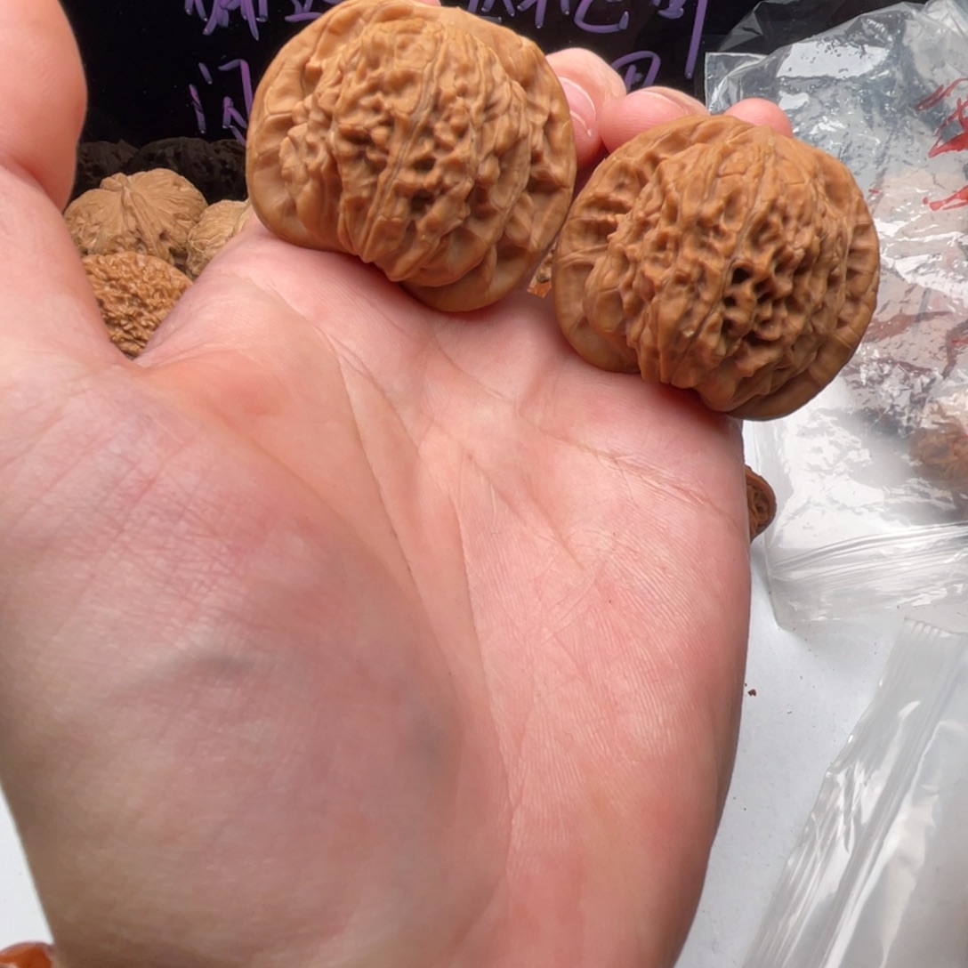 核桃把件44全品四座楼