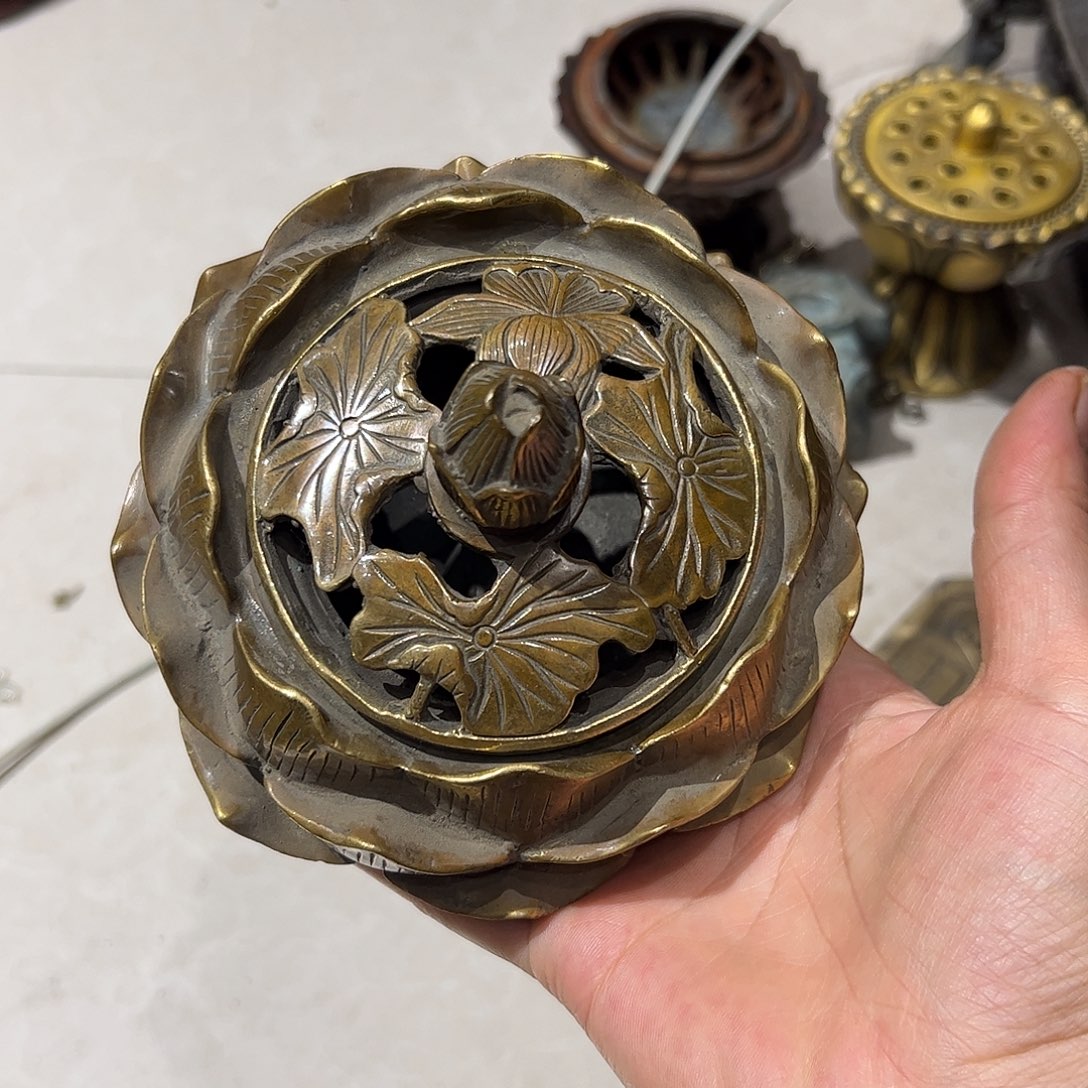 微瑕疵黄铜摆件工艺品