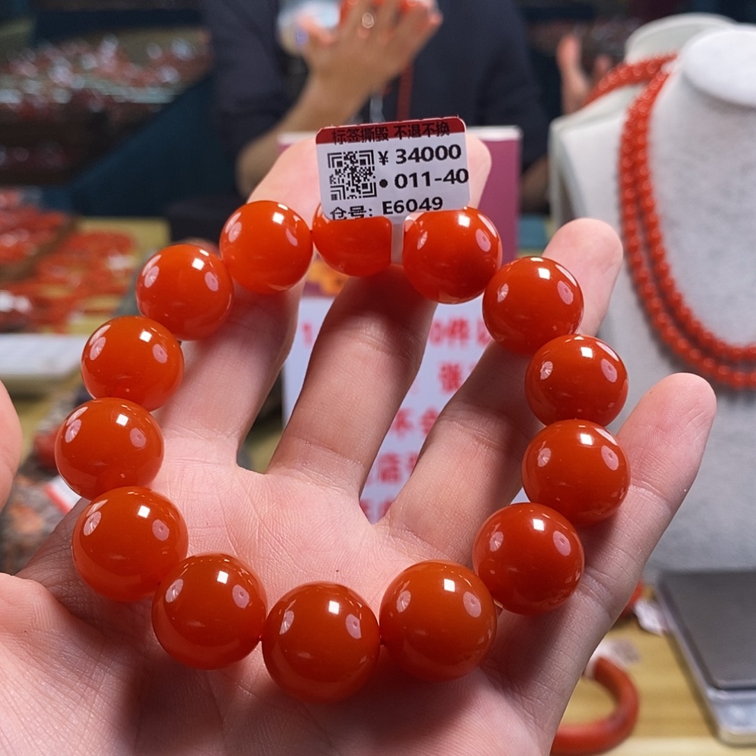 未镶嵌滴水洞 16+mm  多样性发一南红玛瑙财*大