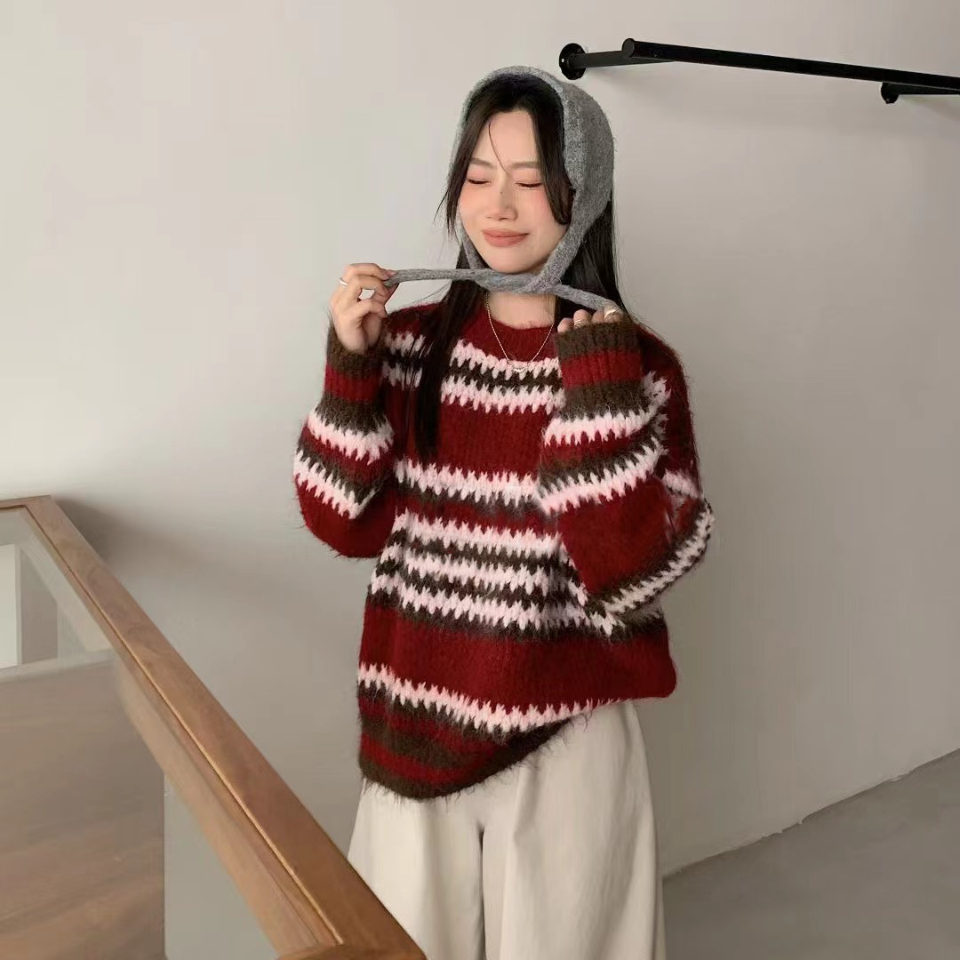 红色条纹百搭毛衣