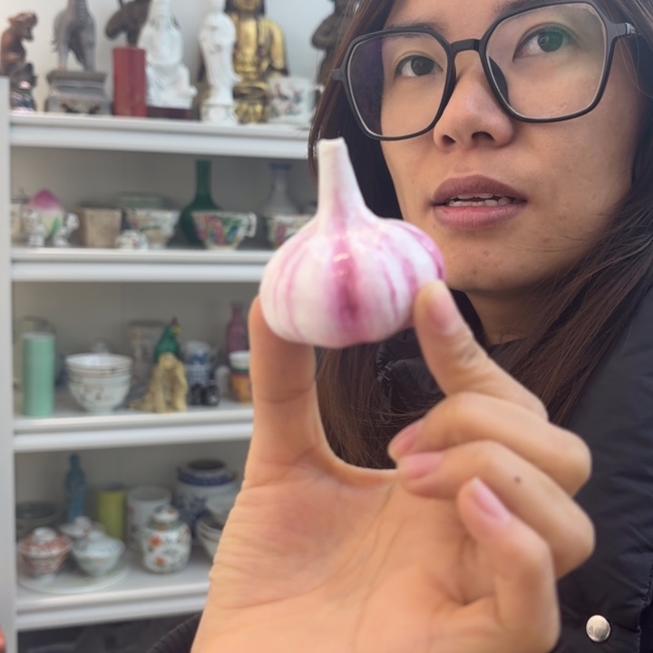 纯手工瓷器摆件一件