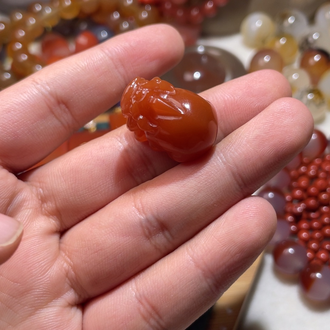 南红玛瑙未镶嵌项链