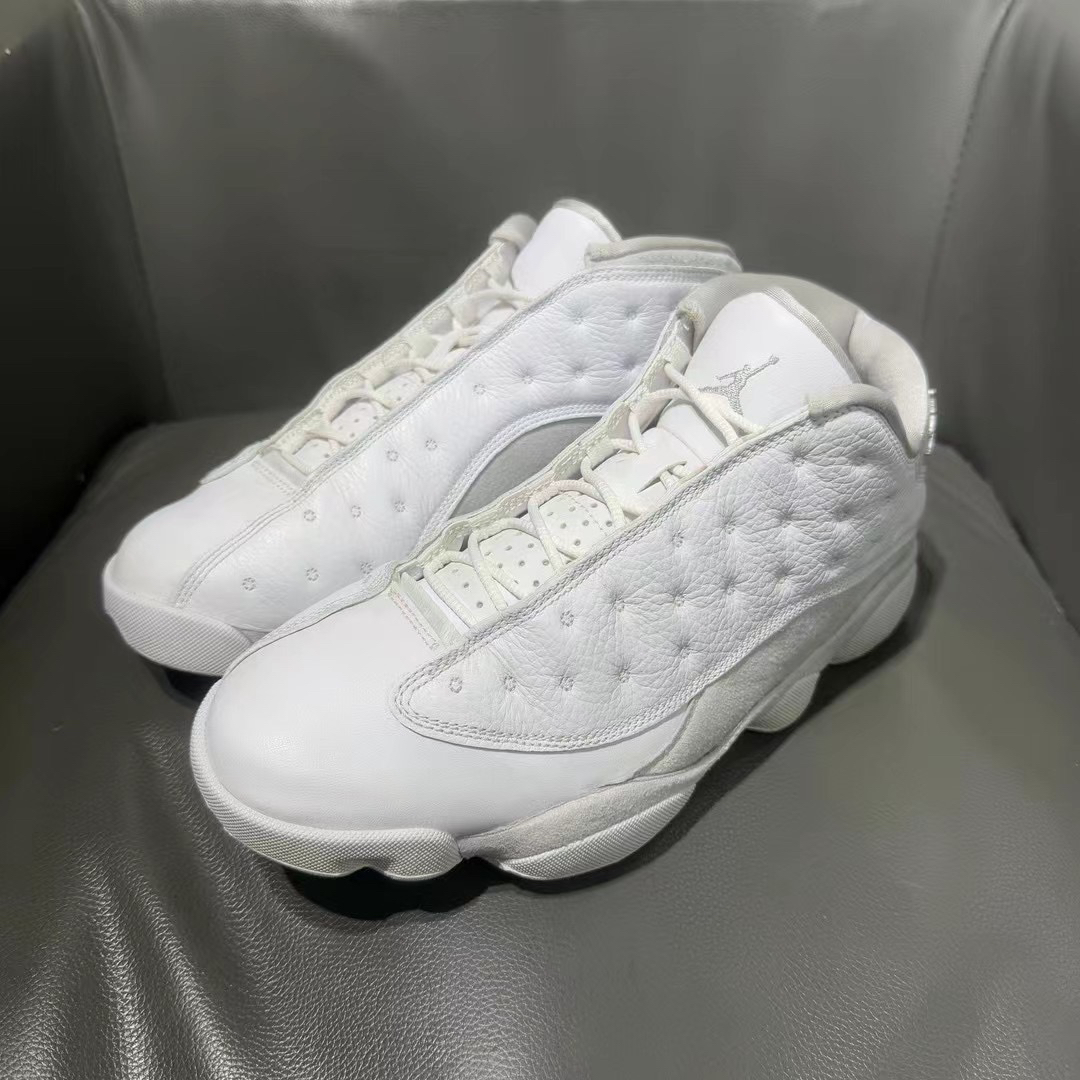 44码 99新 AJ13 白银配色 球鞋
