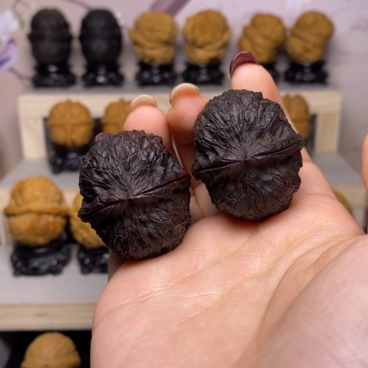 文玩核桃把件35Y—七彩元宝36.5尺35克