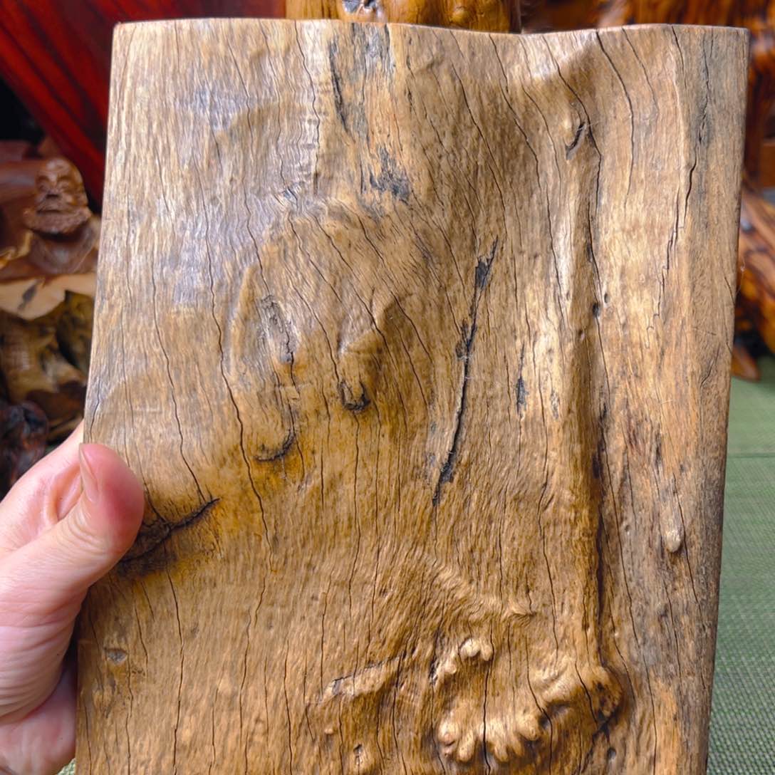 大果紫檀（缅甸花梨）金*