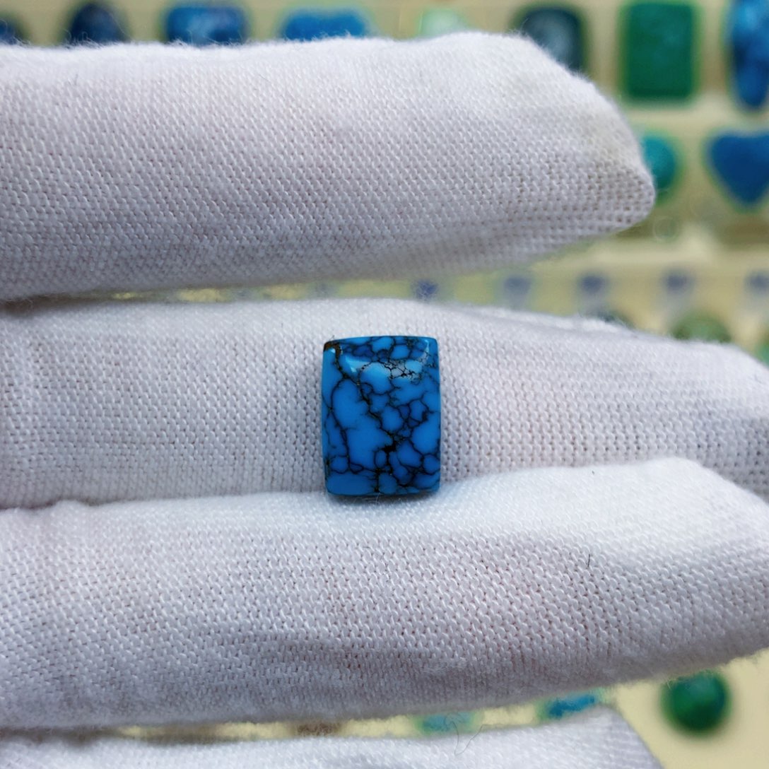 绿松石绿松石未镶嵌