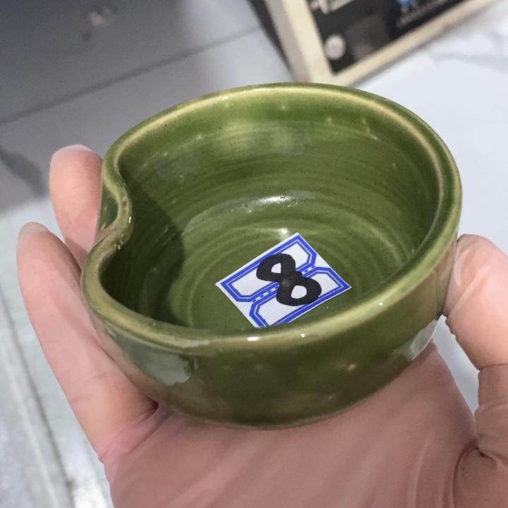 瓷片五厂绿釉握口盏微瑕疵
