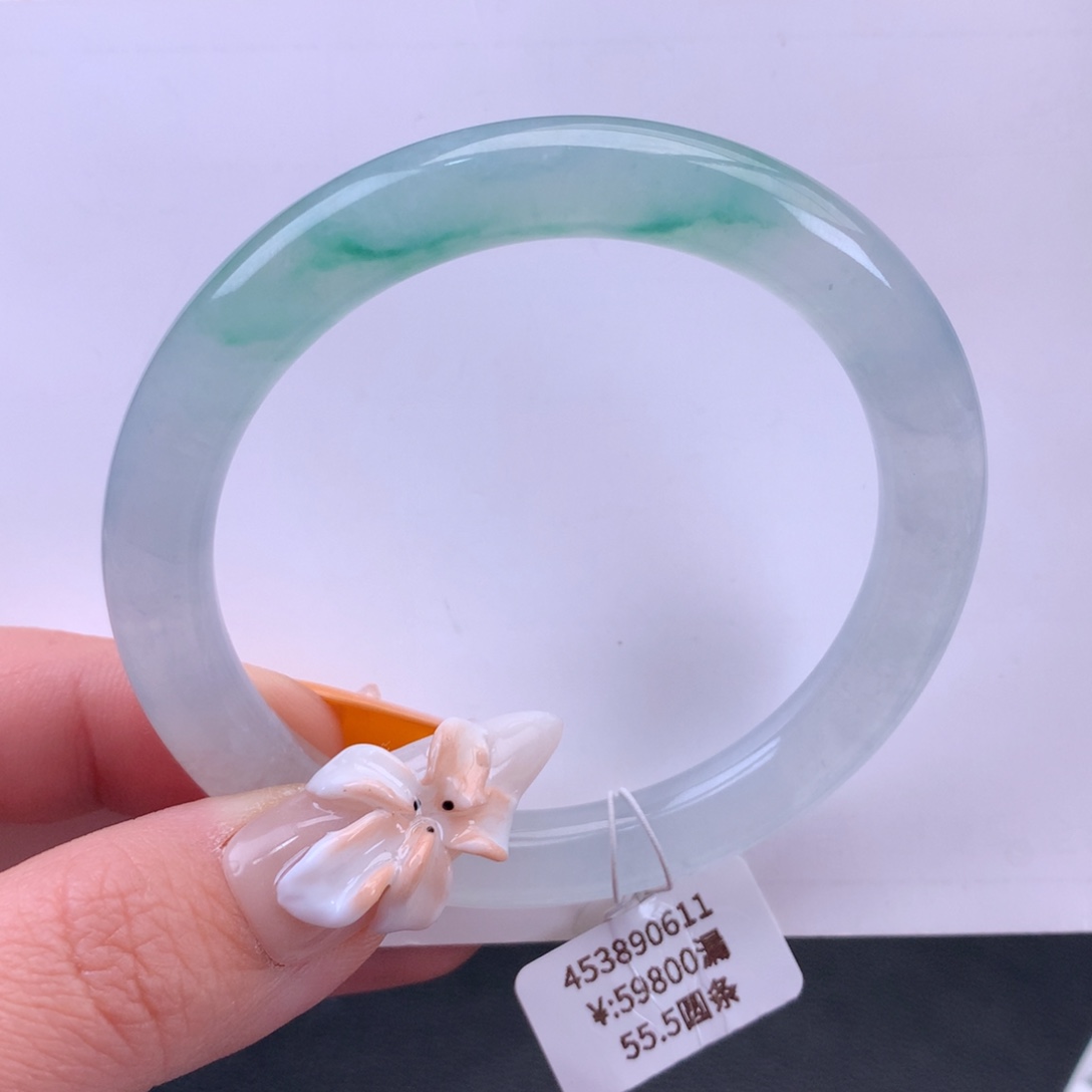 翡翠手镯未镶嵌冰飘花圆条手镯