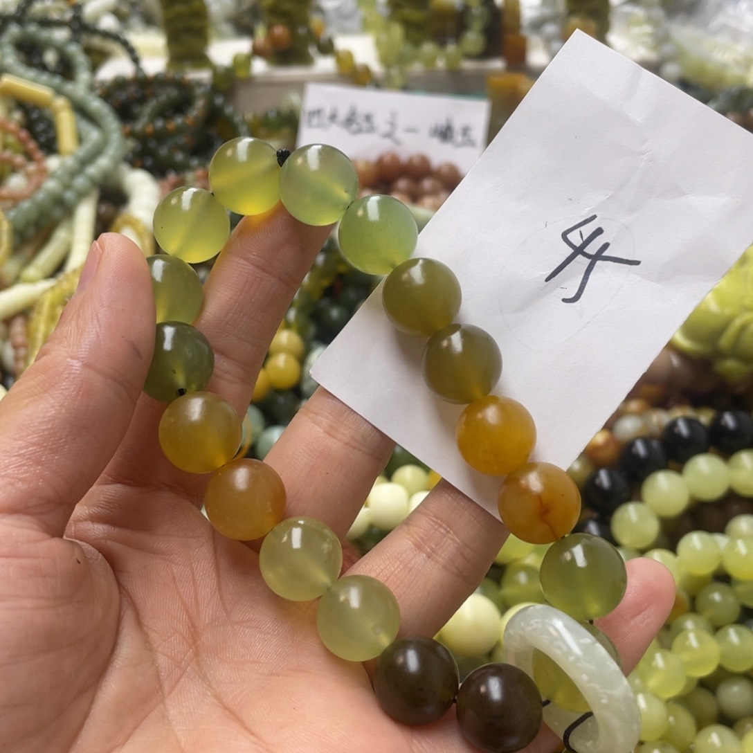 蛇纹石玉手链未镶嵌