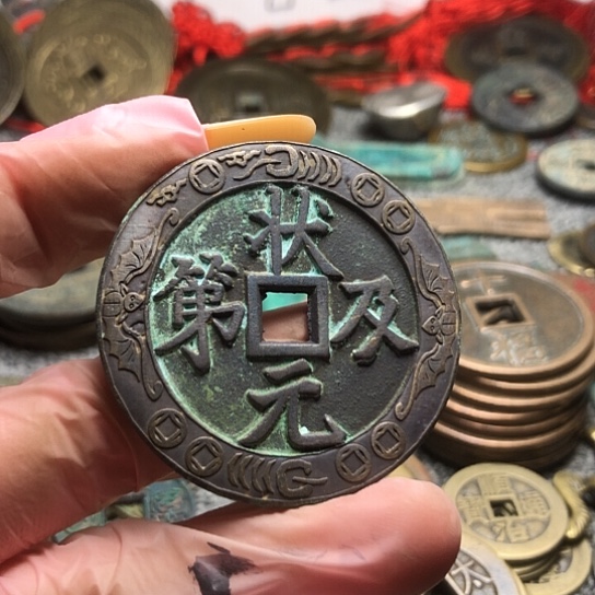 现代仿制工艺品花