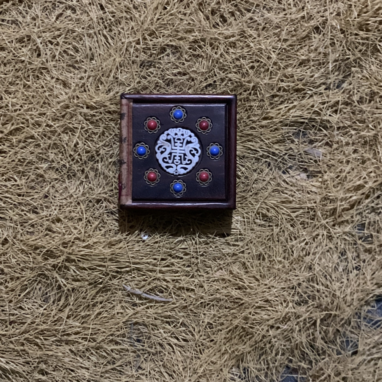 【闪购链接】福利榫卯盒寿红蓝珠