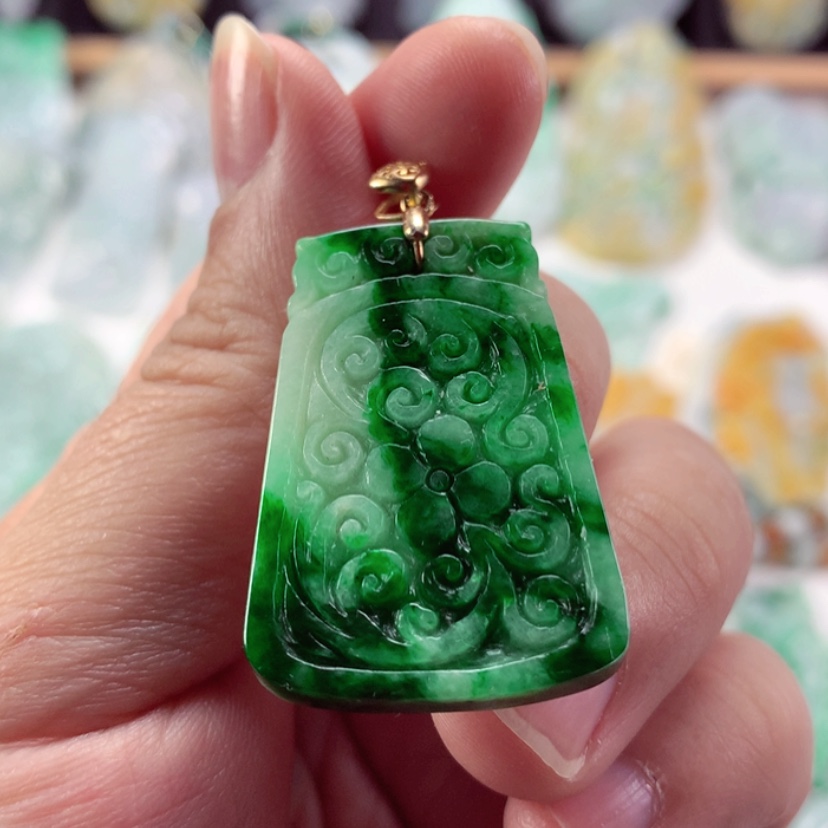 【闪购商品】翡翠吊坠(不含链)未镶嵌
